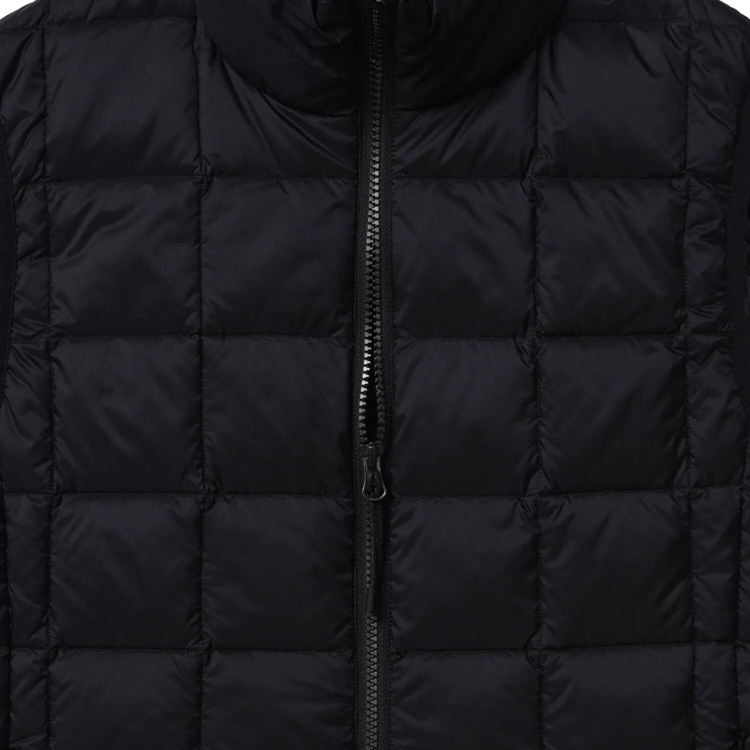 Taion High-Neck Down Vest - Black Jacket Taion 