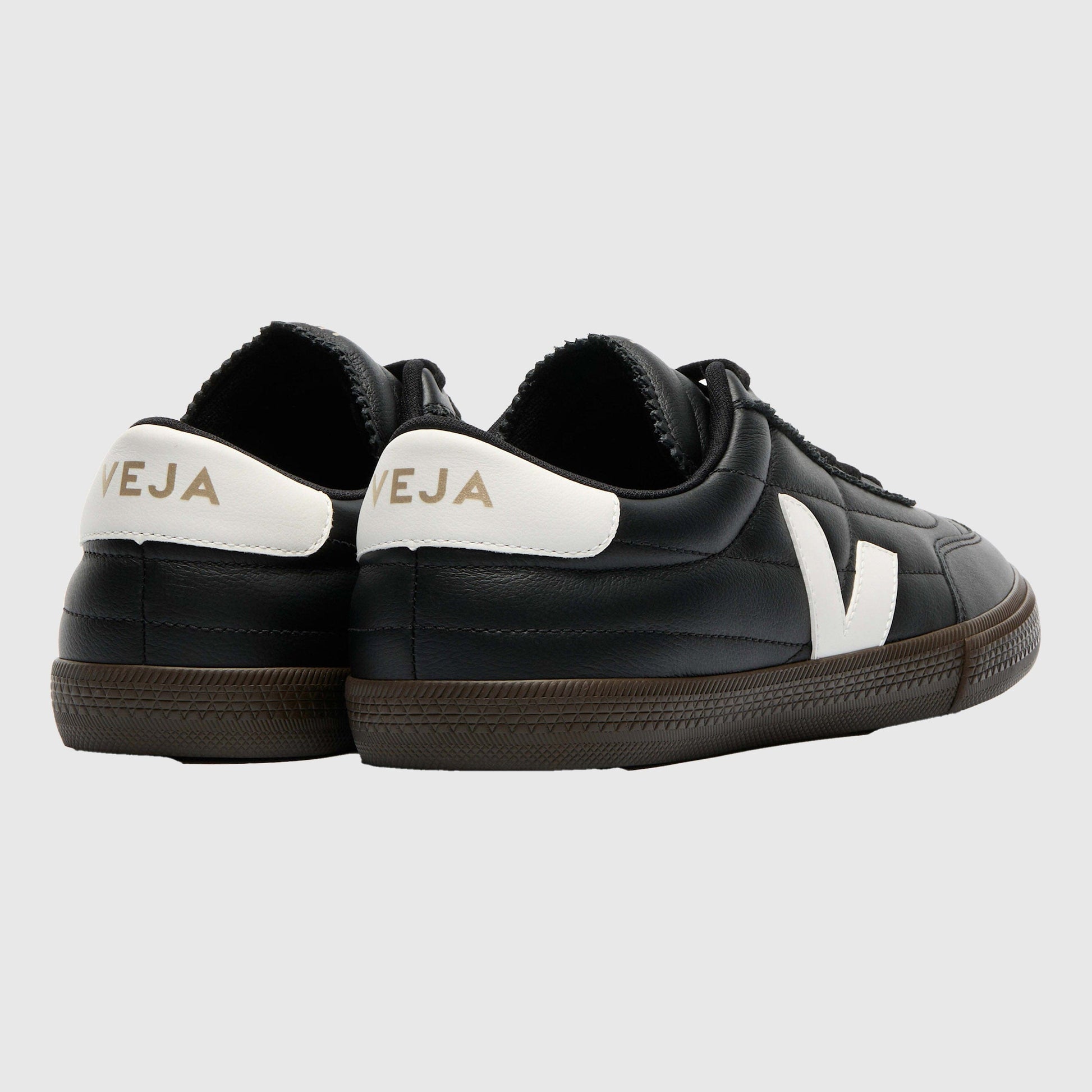 Veja Panenka O.T. Leather Sneakers - Black / White Sneakers Veja 